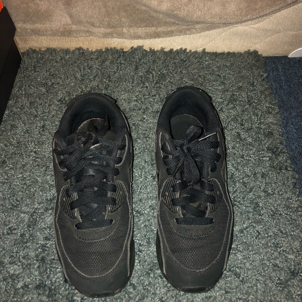 Nike kids shoes